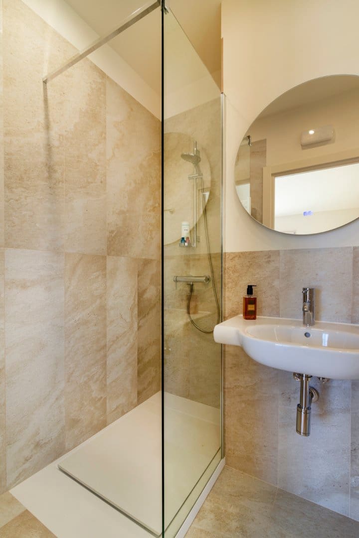 16 soverom Villa til salgs i Naquera med svømmebasseng garasje - € 3 650 000 (Ref: 8758588)