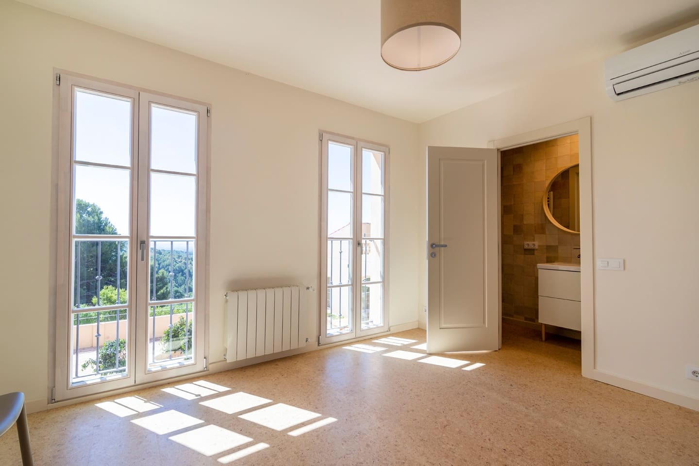 16 soverom Villa til salgs i Naquera med svømmebasseng garasje - € 3 650 000 (Ref: 8758588)