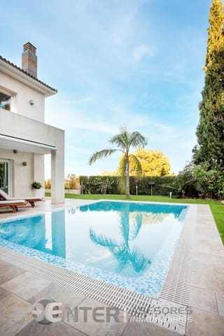 4 chambre Villa/Maison à vendre à Gilet avec piscine garage - 795 000 € (Ref: 8758591)