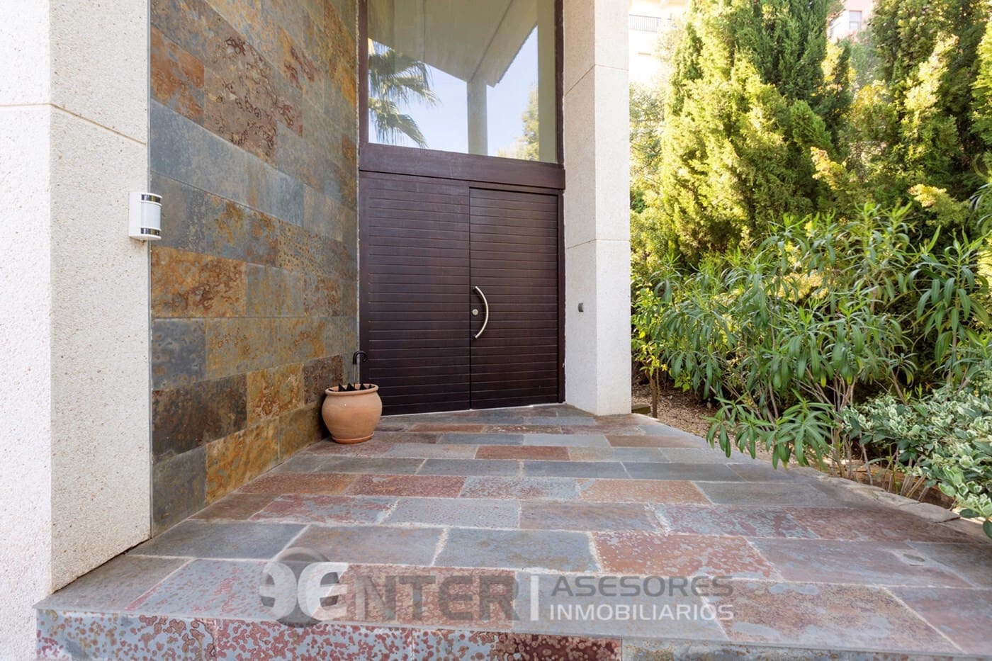 4 chambre Villa/Maison à vendre à Gilet avec piscine garage - 795 000 € (Ref: 8758591)