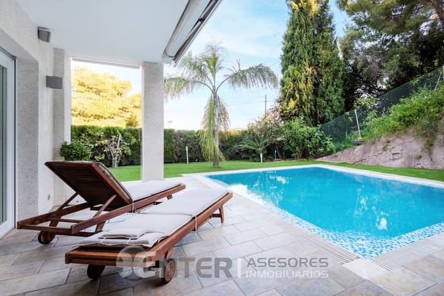 4 chambre Villa/Maison à vendre à Gilet avec piscine garage - 795 000 € (Ref: 8758591)