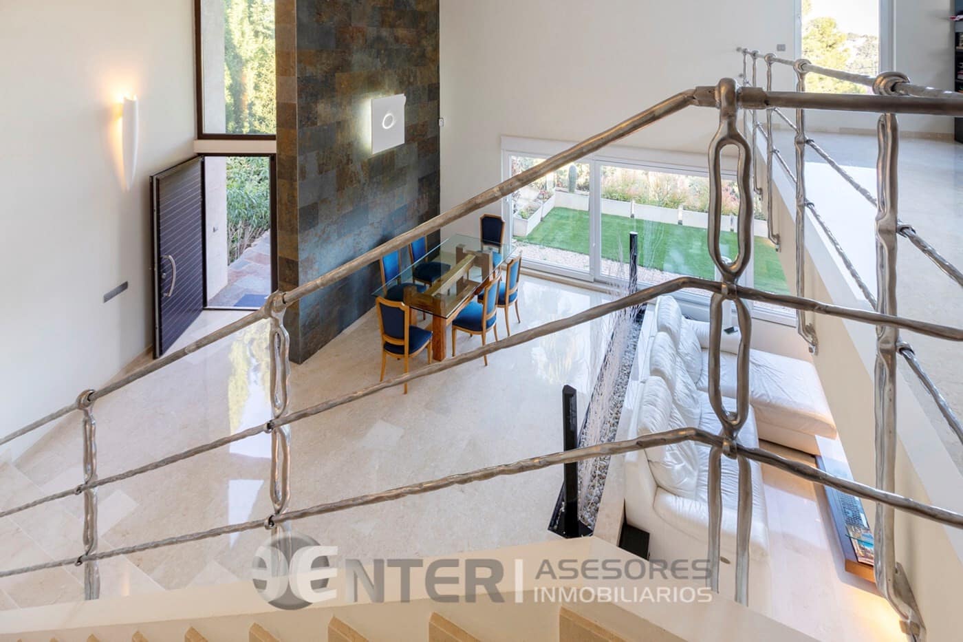 4 chambre Villa/Maison à vendre à Gilet avec piscine garage - 795 000 € (Ref: 8758591)