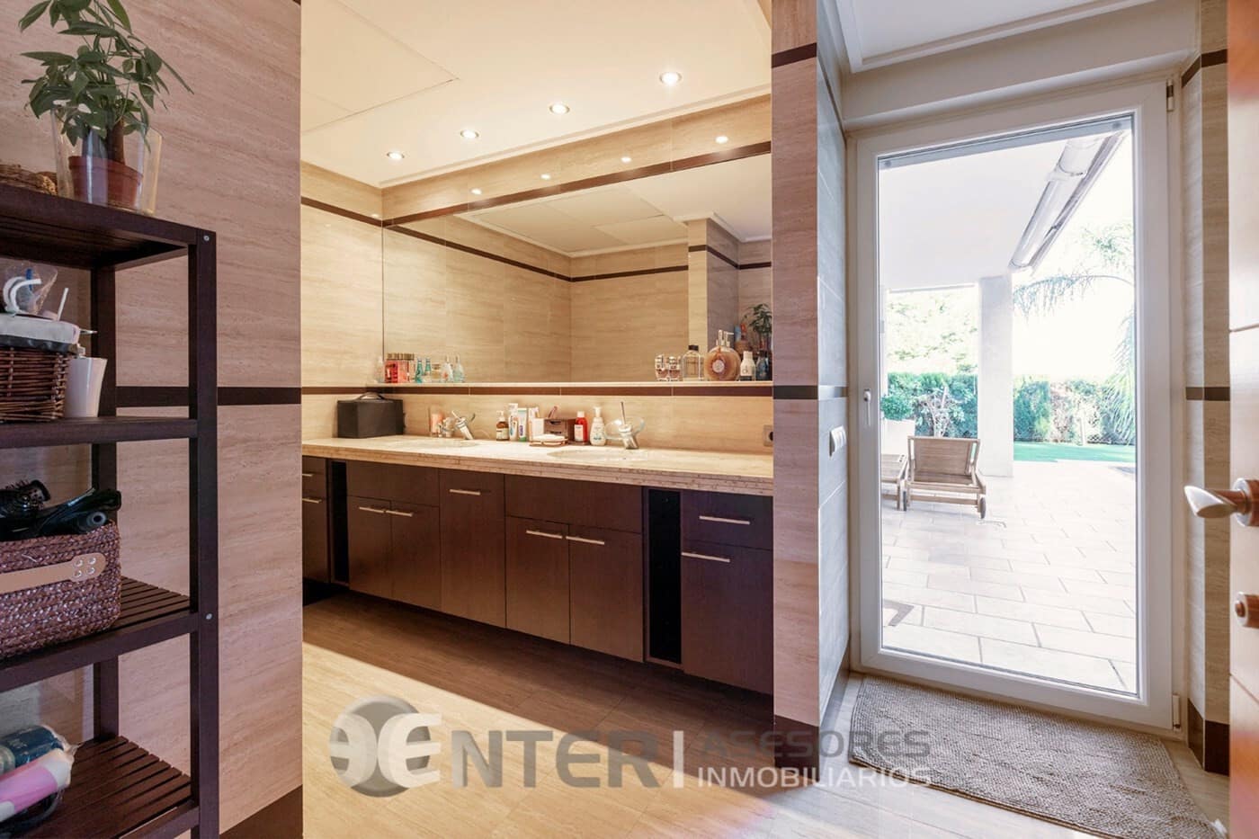 4 chambre Villa/Maison à vendre à Gilet avec piscine garage - 795 000 € (Ref: 8758591)