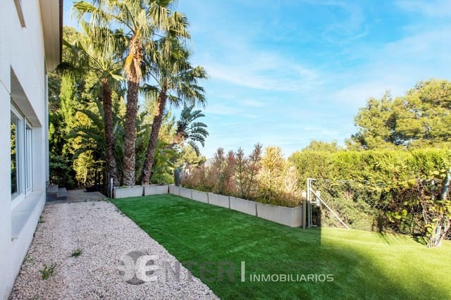 4 chambre Villa/Maison à vendre à Gilet avec piscine garage - 795 000 € (Ref: 8758591)