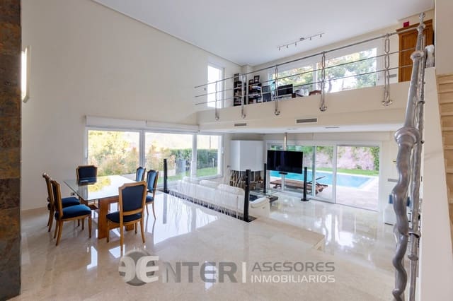 4 chambre Villa/Maison à vendre à Gilet avec piscine garage - 795 000 € (Ref: 8758591)