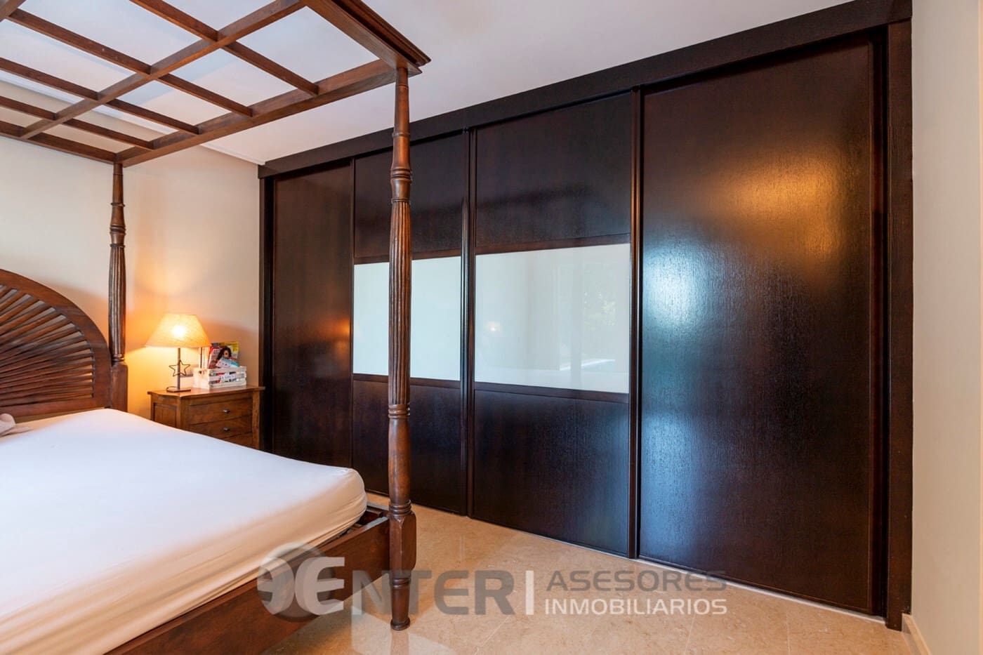 4 chambre Villa/Maison à vendre à Gilet avec piscine garage - 795 000 € (Ref: 8758591)