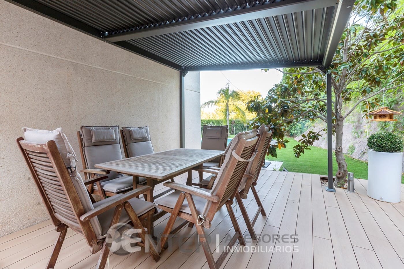 4 chambre Villa/Maison à vendre à Gilet avec piscine garage - 795 000 € (Ref: 8758591)