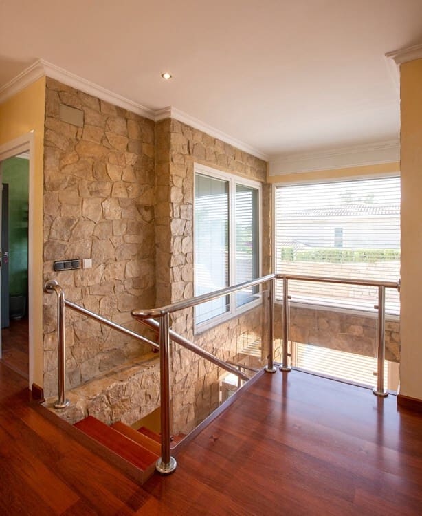 5 slaapkamer Villa te koop in Serra met zwembad garage - € 790.000 (Ref: 8758592)