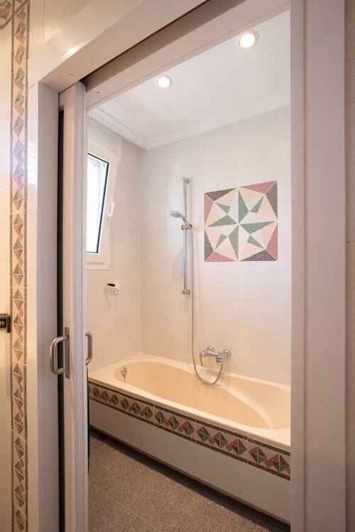 5 slaapkamer Villa te koop in Serra met zwembad garage - € 790.000 (Ref: 8758592)