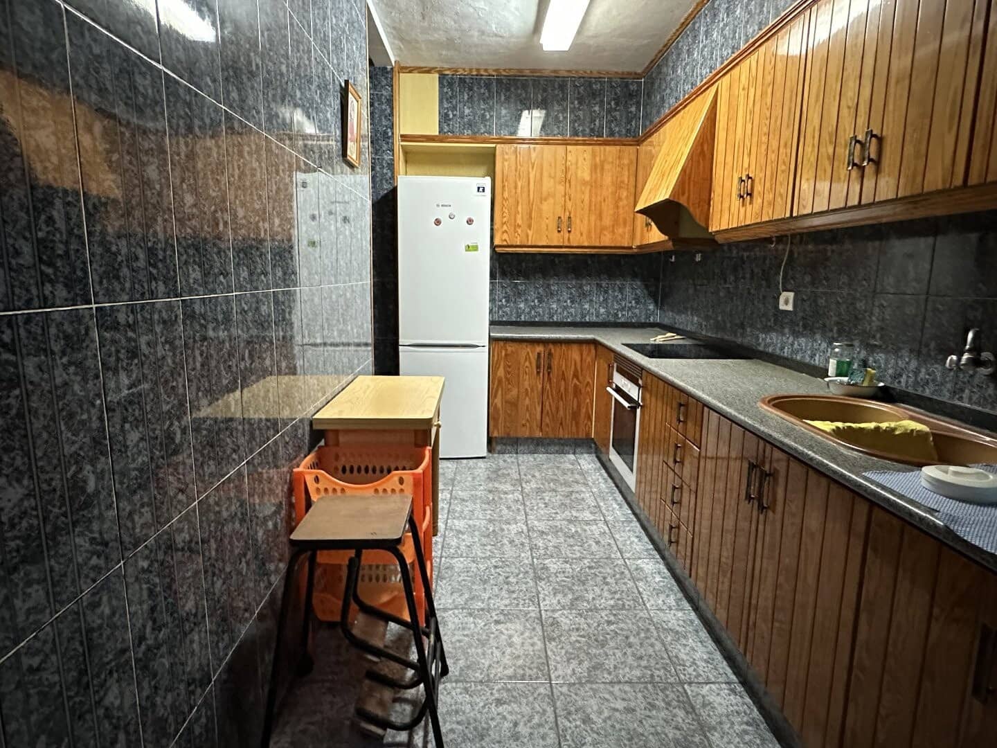 5 makuuhuone Huvila myytävänä paikassa Chilches mukana 
autotalli - 260 000 € (Ref: 8758594)