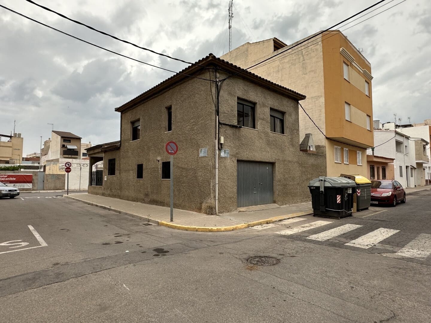 5 makuuhuone Huvila myytävänä paikassa Chilches mukana 
autotalli - 260 000 € (Ref: 8758594)