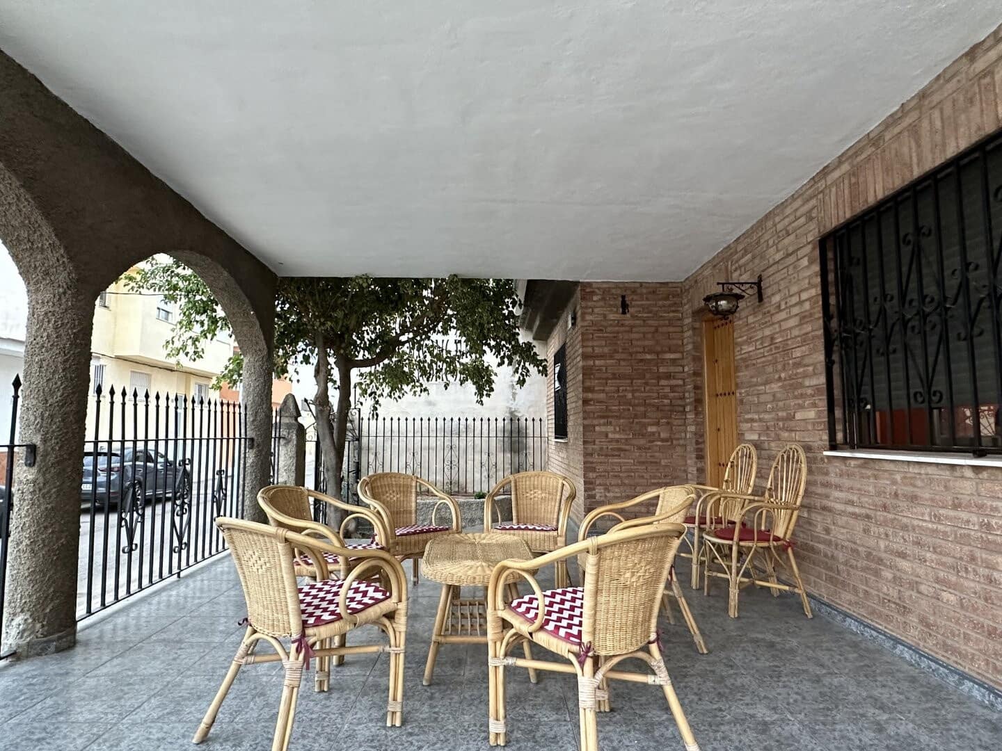 5 makuuhuone Huvila myytävänä paikassa Chilches mukana 
autotalli - 260 000 € (Ref: 8758594)