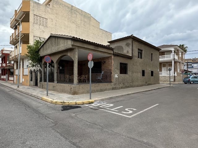 5 sovrum Villa till salu i Playa de Chilches, Chilches med garage - 260 000 € (Ref: 8758594)