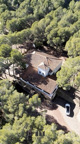 6 soverom Villa til salgs i Náquera med svømmebasseng garasje - € 900 000 (Ref: 8759475)