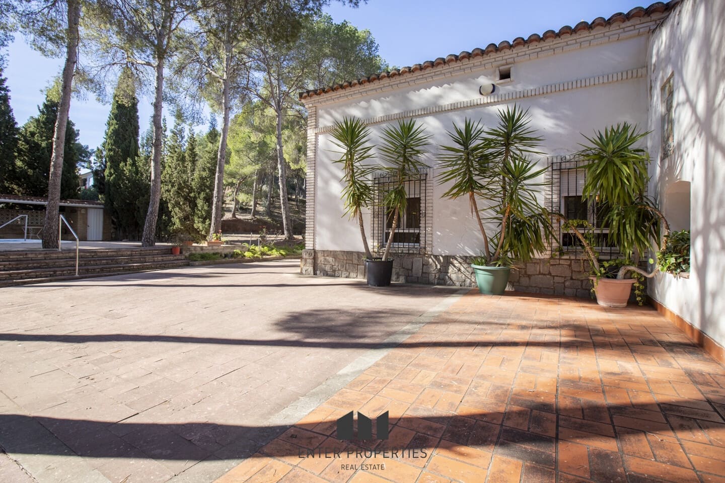 6 soverom Villa til salgs i Naquera med svømmebasseng garasje - € 900 000 (Ref: 8759475)