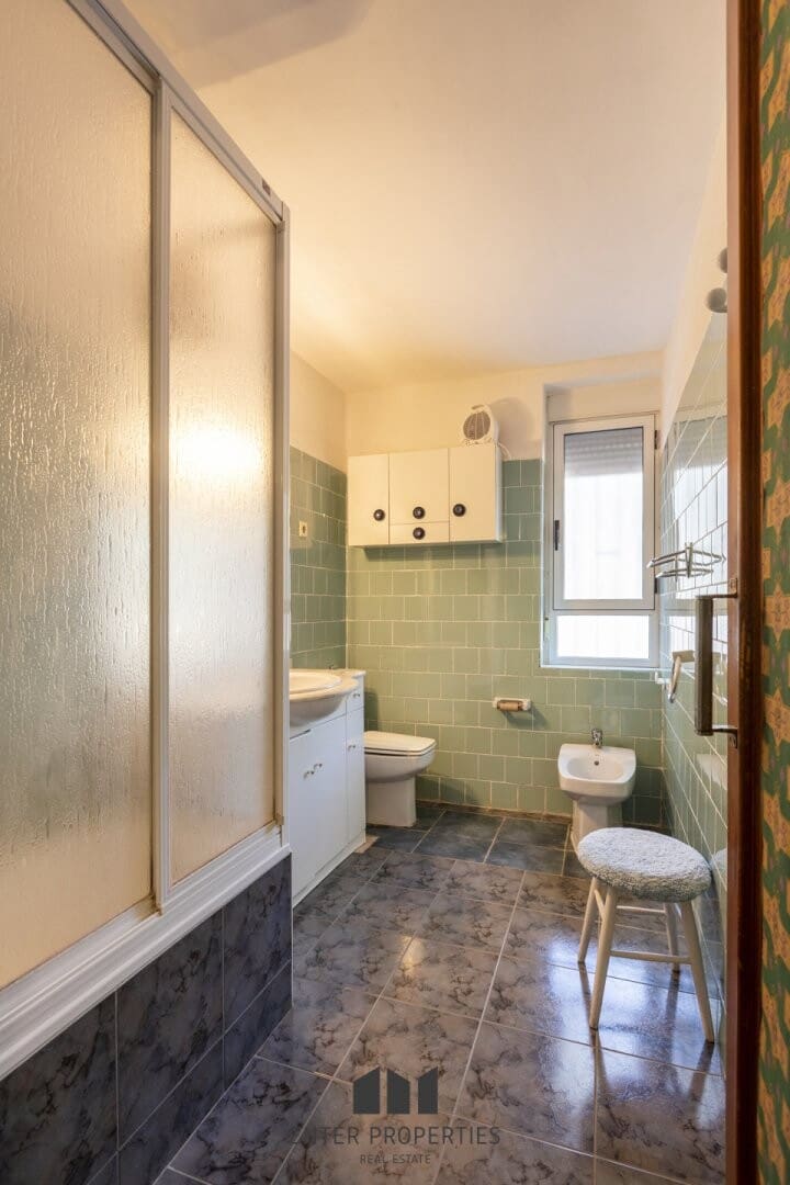 6 soverom Villa til salgs i Naquera med svømmebasseng garasje - € 900 000 (Ref: 8759475)