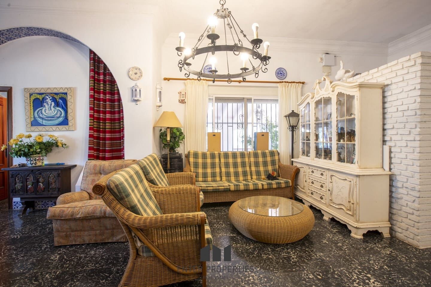 6 soverom Villa til salgs i Naquera med svømmebasseng garasje - € 900 000 (Ref: 8759475)