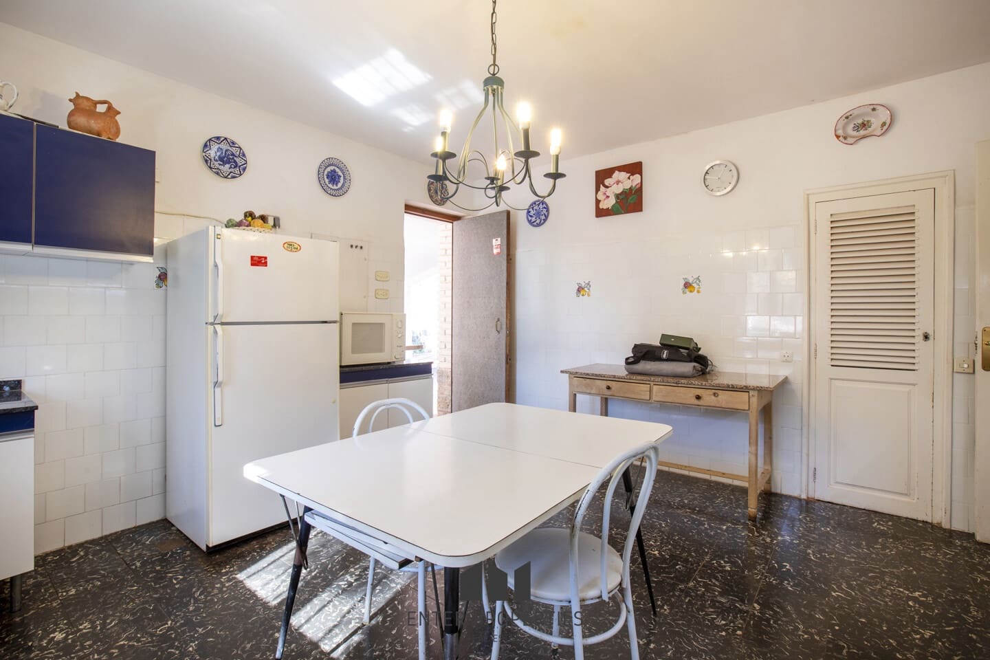 6 soverom Villa til salgs i Naquera med svømmebasseng garasje - € 900 000 (Ref: 8759475)