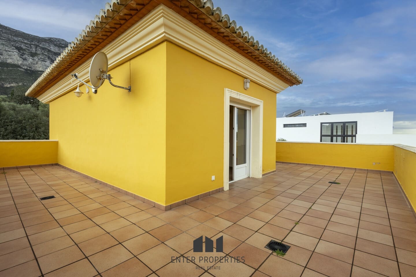 6 soverom Villa til salgs i Denia med svømmebasseng garasje - € 680 000 (Ref: 8783252)