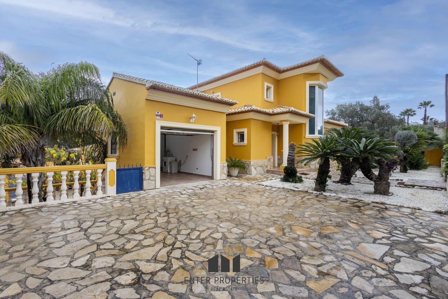 6 soverom Villa til salgs i Denia med svømmebasseng garasje - € 680 000 (Ref: 8783252)