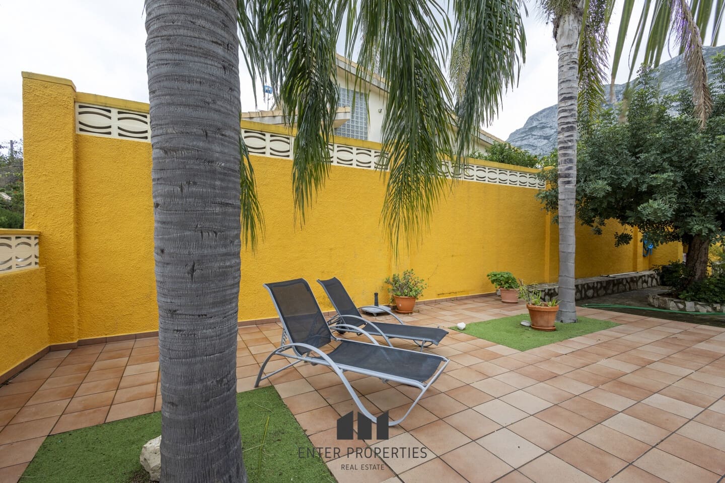 6 soverom Villa til salgs i Denia med svømmebasseng garasje - € 680 000 (Ref: 8783252)