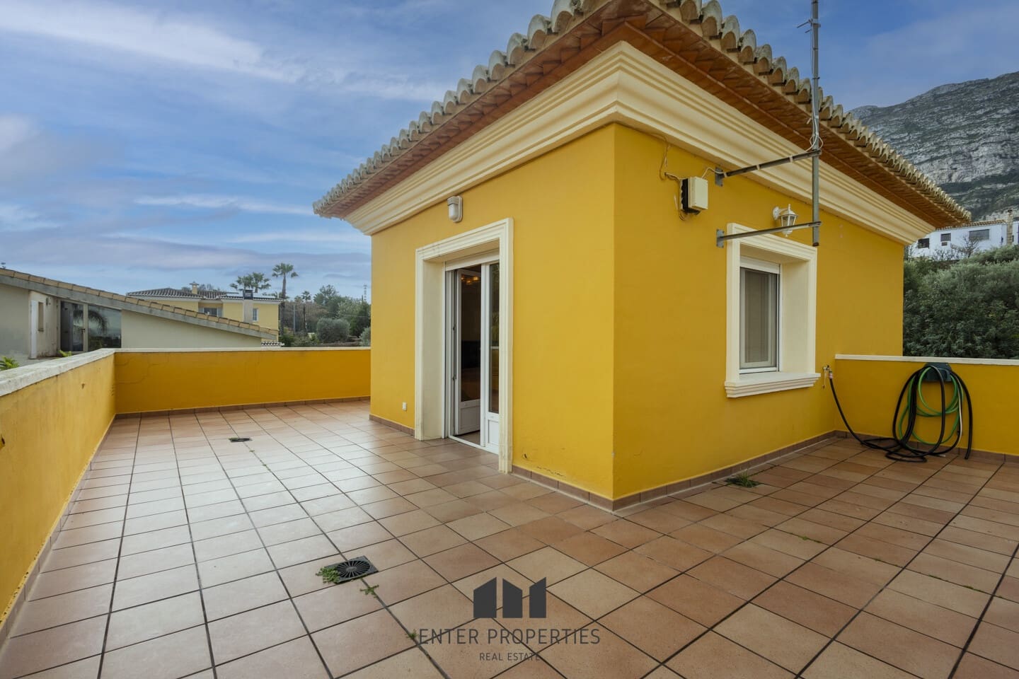 6 soverom Villa til salgs i Denia med svømmebasseng garasje - € 680 000 (Ref: 8783252)