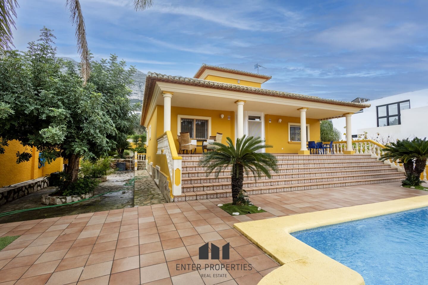 6 soverom Villa til salgs i Denia med svømmebasseng garasje - € 680 000 (Ref: 8783252)