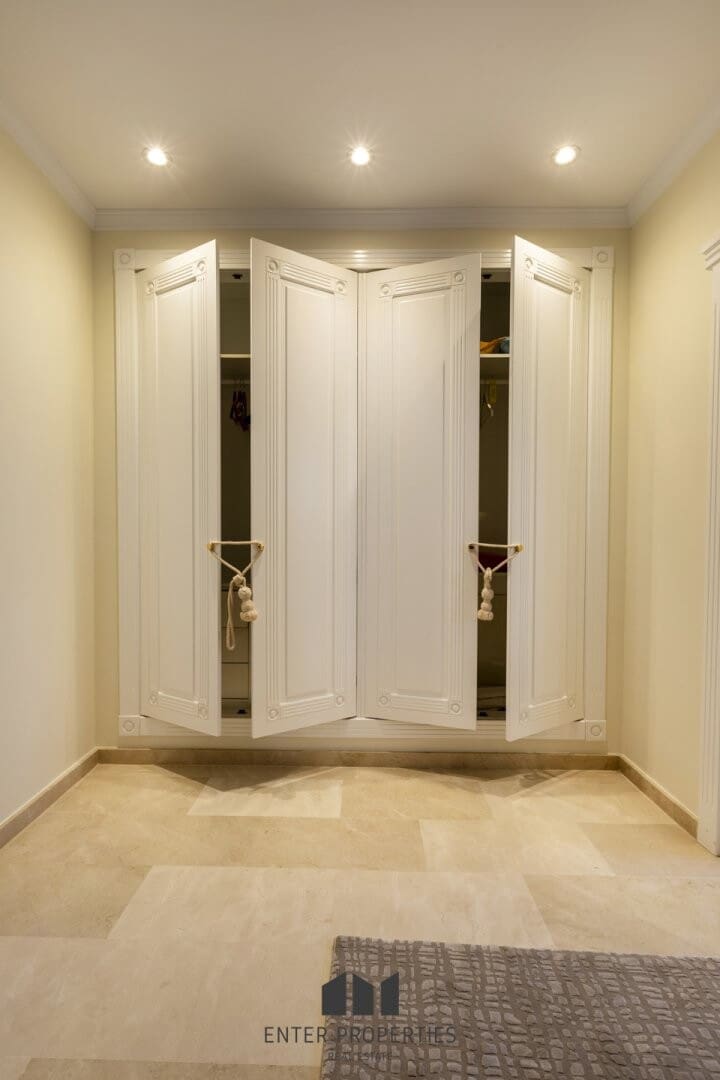 5 soverom Villa til salgs i Denia med svømmebasseng garasje - € 1 200 000 (Ref: 8797043)