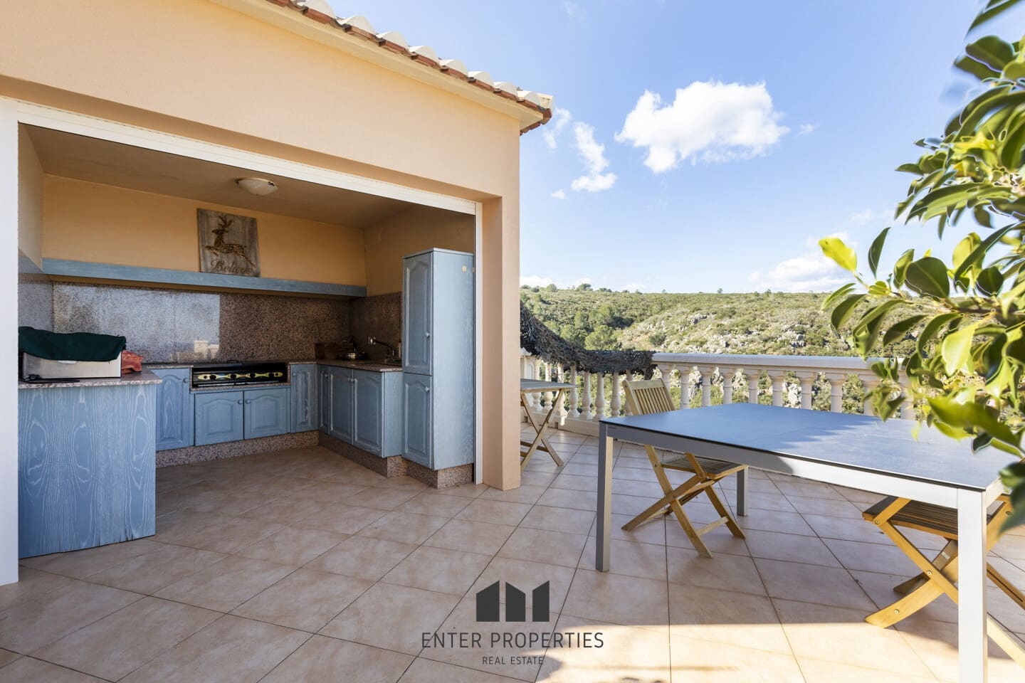 5 soverom Villa til salgs i Denia med svømmebasseng garasje - € 1 200 000 (Ref: 8797043)