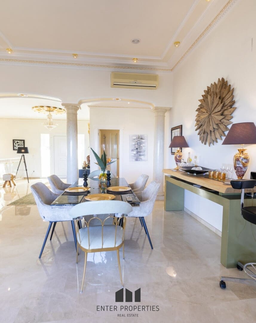 5 soverom Villa til salgs i Denia med svømmebasseng garasje - € 1 200 000 (Ref: 8797043)