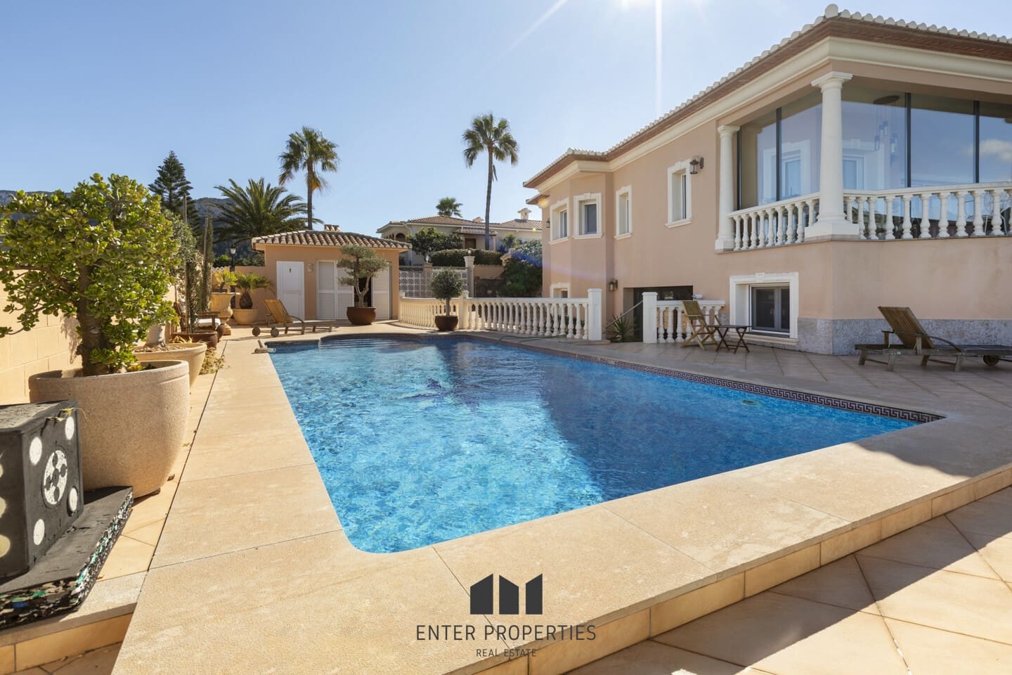 5 soverom Villa til salgs i Denia med svømmebasseng garasje - € 1 200 000 (Ref: 8797043)