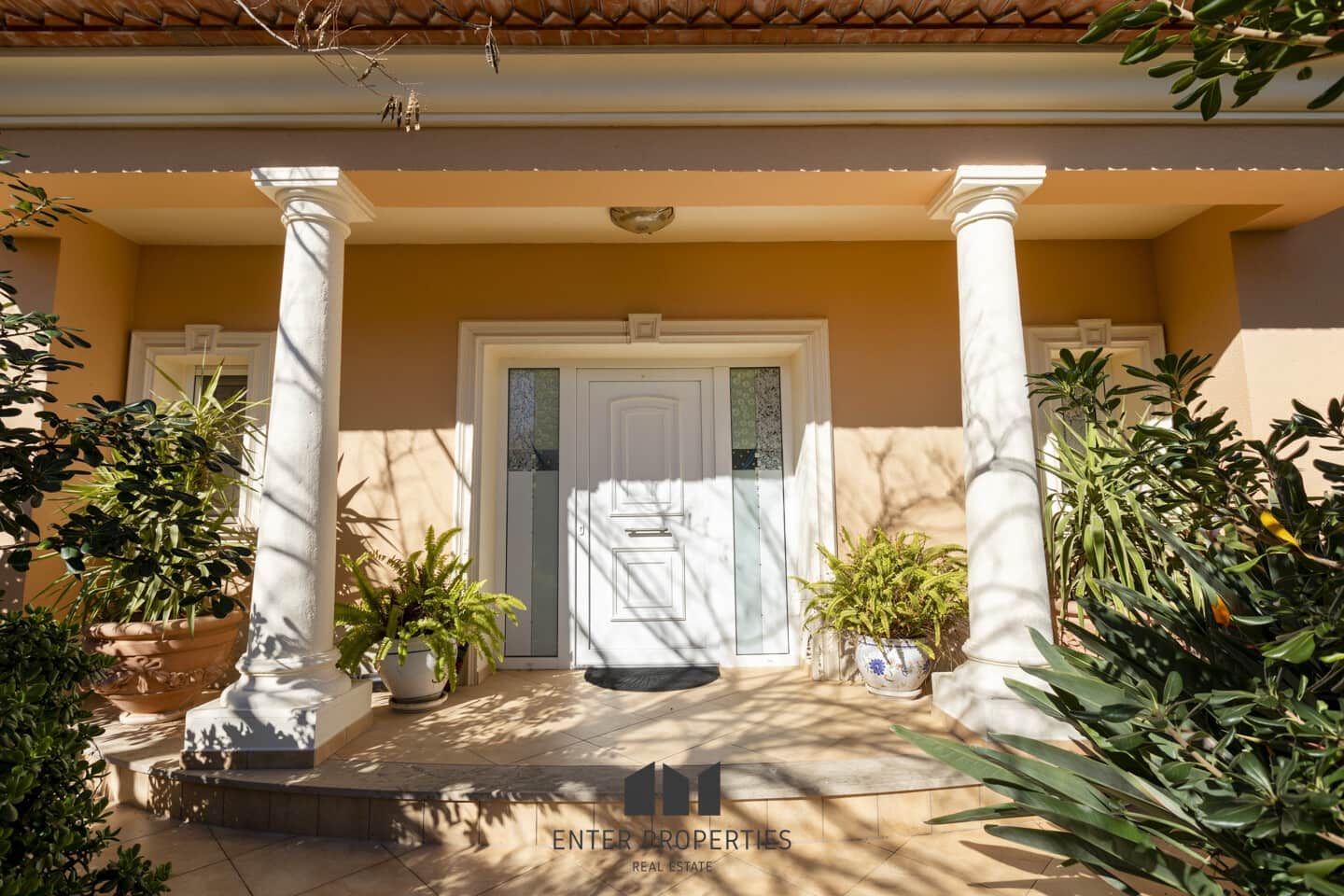 5 soverom Villa til salgs i Denia med svømmebasseng garasje - € 1 200 000 (Ref: 8797043)