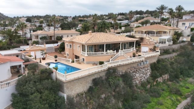 5 soveværelse Villa til salg i La Pedrera - Vessanes, Dénia med swimmingpool garage - € 1.200.000 (Ref: 8797043)