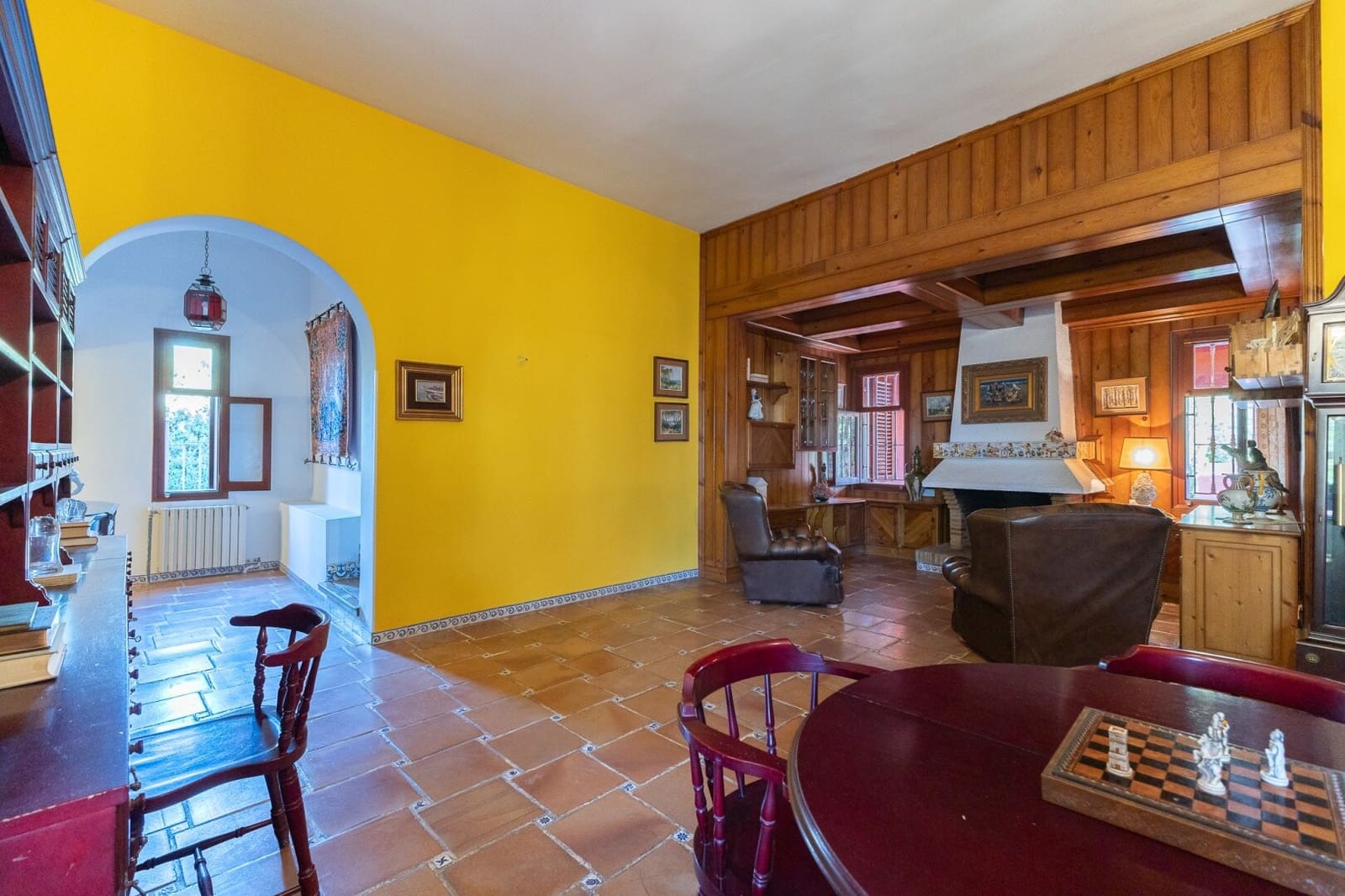 7 soveværelse Villa til salg i La Pobla de Vallbona med swimmingpool garage - € 830.000 (Ref: 8809074)