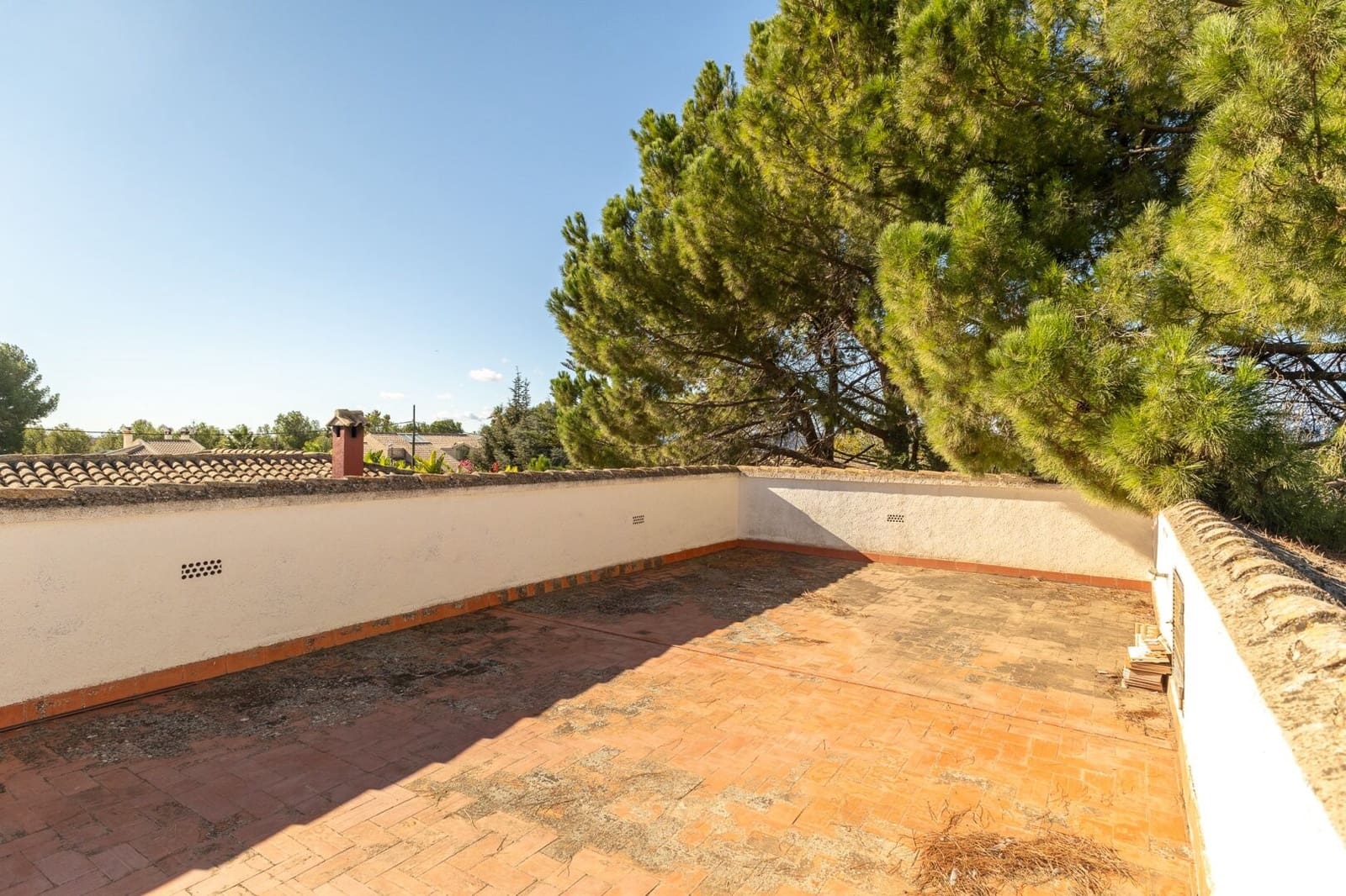 7 soveværelse Villa til salg i La Pobla de Vallbona med swimmingpool garage - € 830.000 (Ref: 8809074)