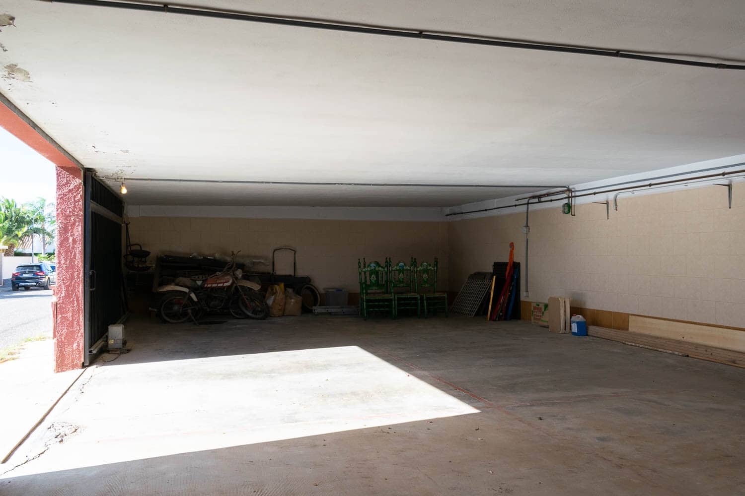 7 soveværelse Villa til salg i La Pobla de Vallbona med swimmingpool garage - € 830.000 (Ref: 8809074)