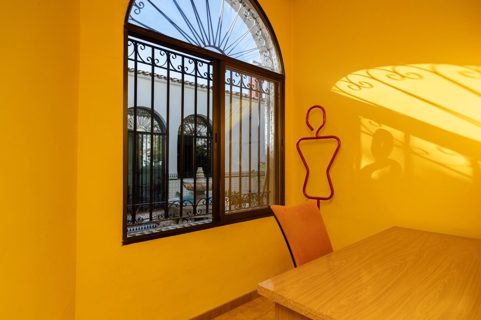 7 soveværelse Villa til salg i La Pobla de Vallbona med swimmingpool garage - € 830.000 (Ref: 8809074)