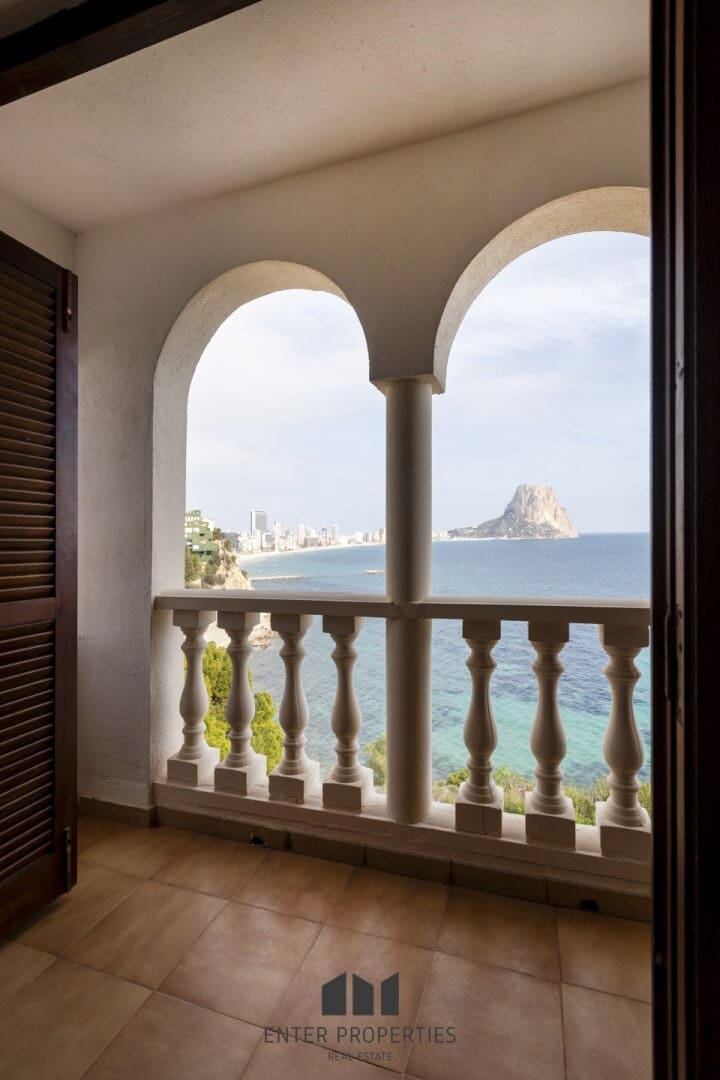 3 soveværelse Semi-Rækkehus til salg i Calpe / Calp med swimmingpool - € 499.000 (Ref: 8836201)