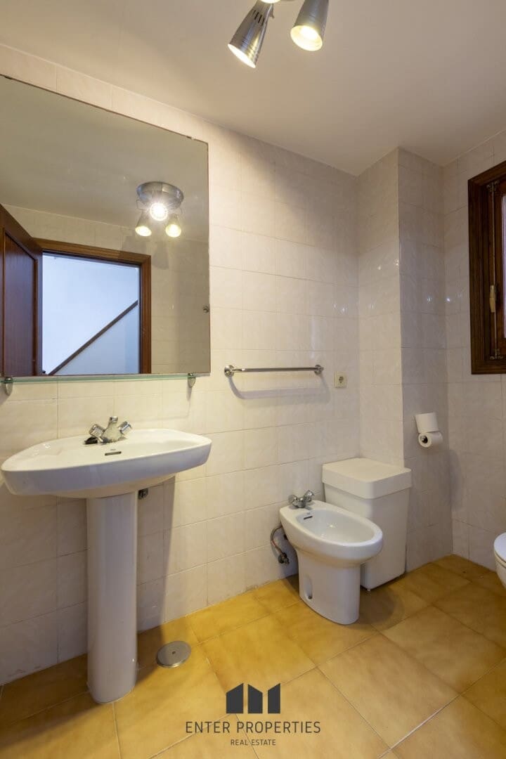 3 soveværelse Semi-Rækkehus til salg i Calpe / Calp med swimmingpool - € 499.000 (Ref: 8836201)