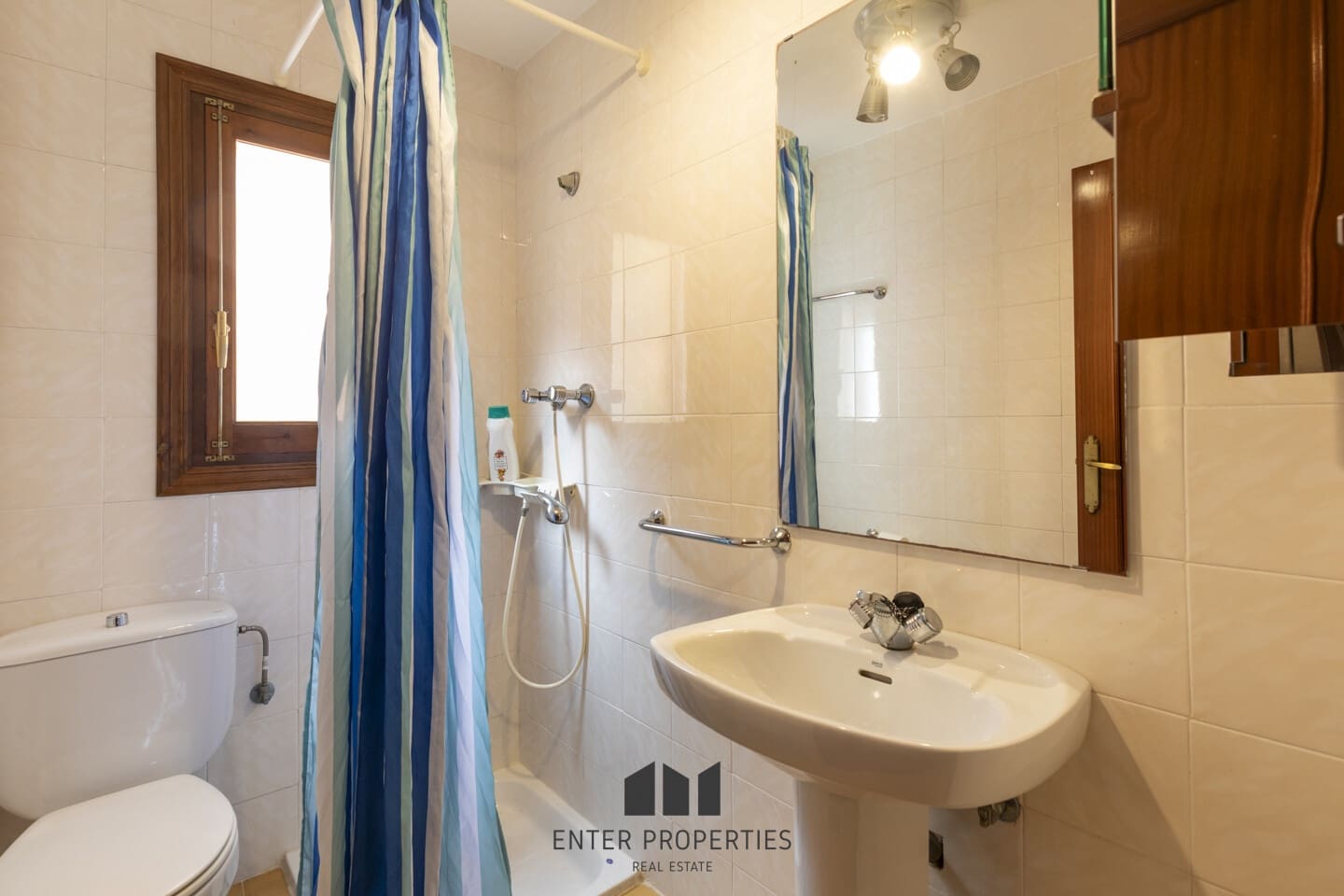 3 soveværelse Semi-Rækkehus til salg i Calpe / Calp med swimmingpool - € 499.000 (Ref: 8836201)