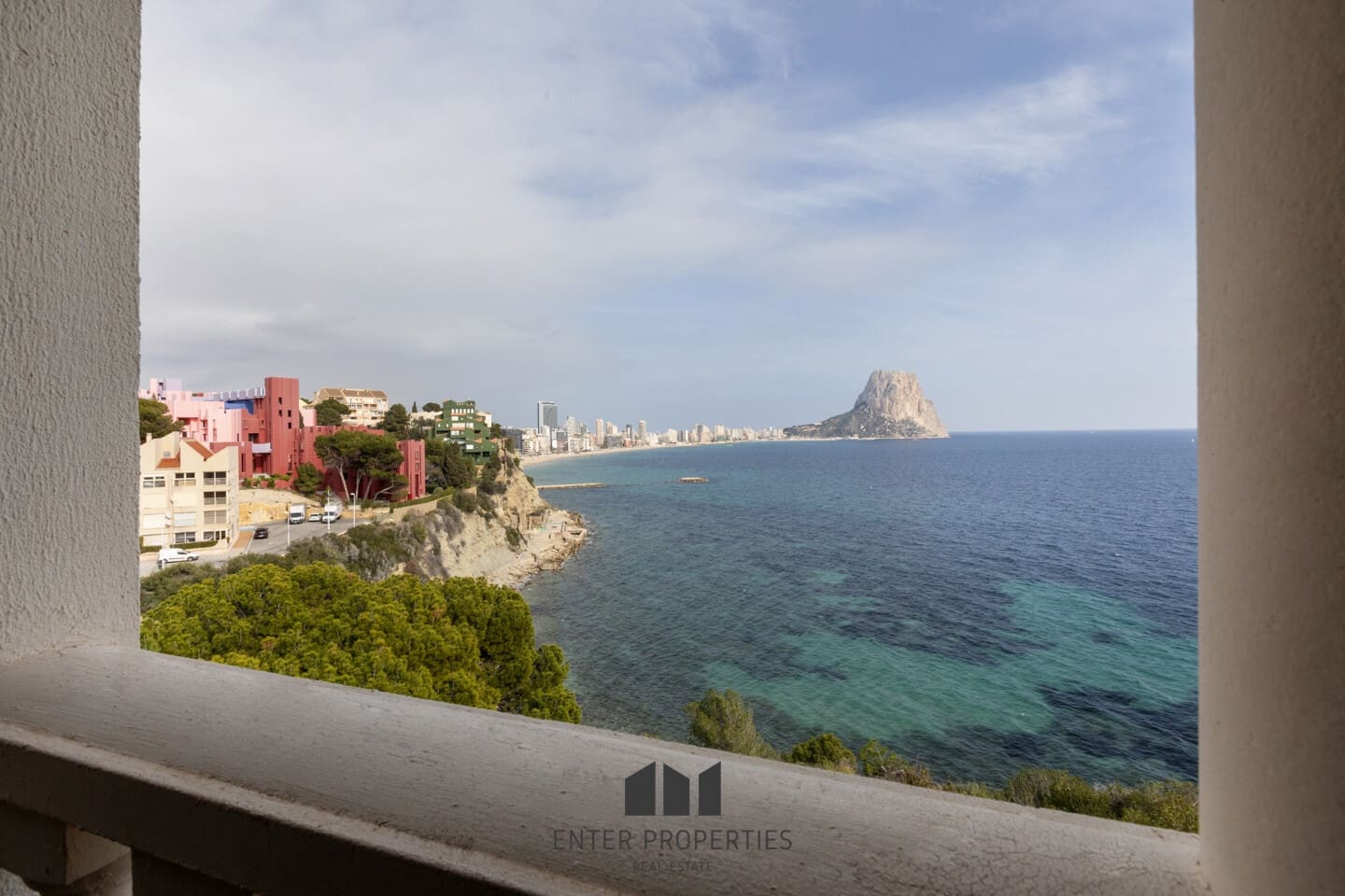 3 soveværelse Semi-Rækkehus til salg i Calpe / Calp med swimmingpool - € 499.000 (Ref: 8836201)