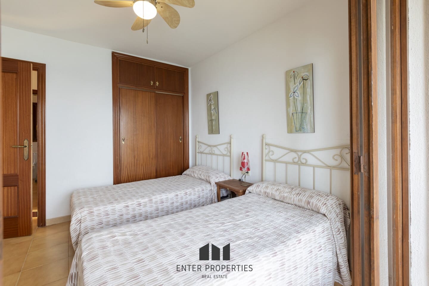 3 soveværelse Semi-Rækkehus til salg i Calpe / Calp med swimmingpool - € 499.000 (Ref: 8836201)