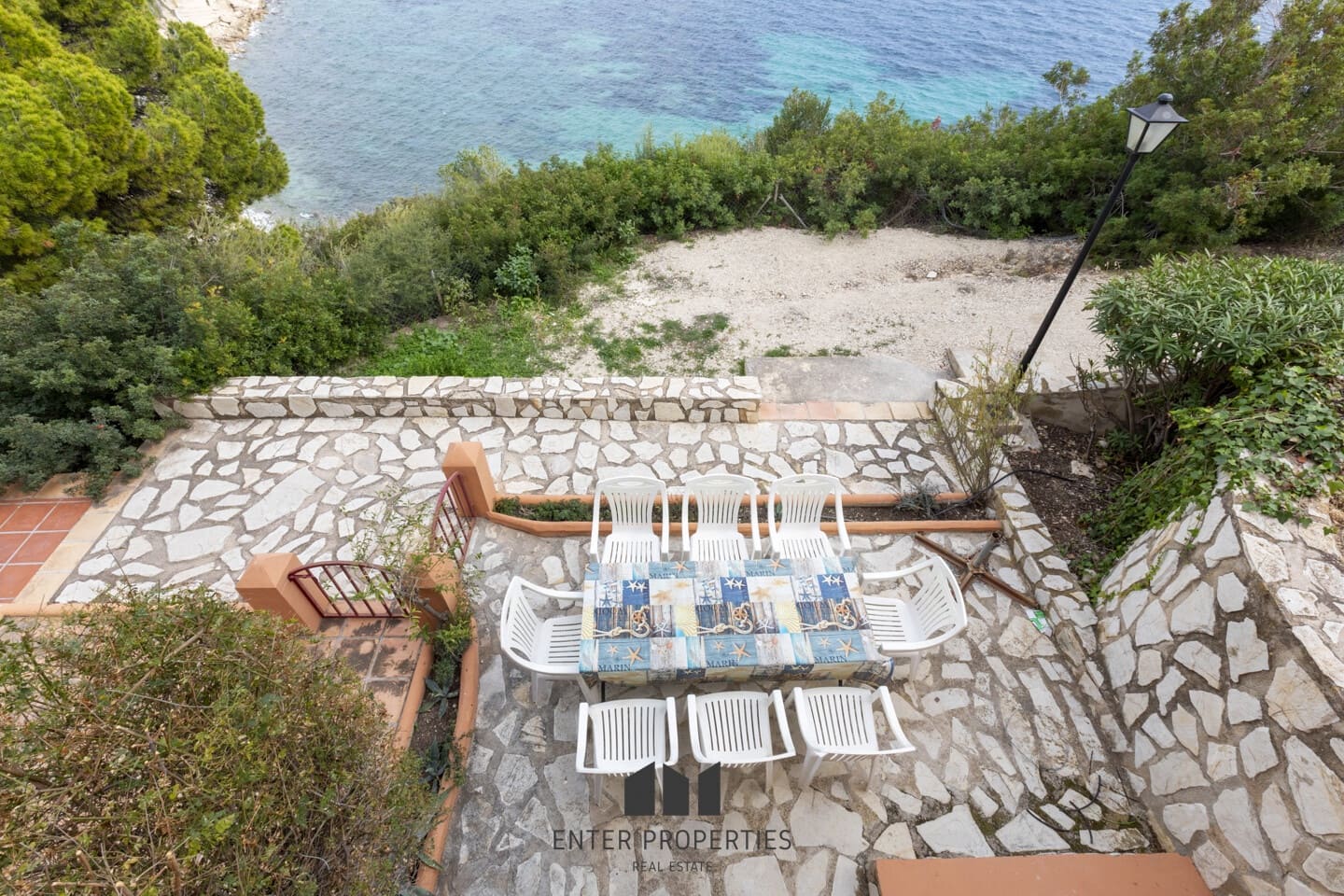 3 soveværelse Semi-Rækkehus til salg i Calpe / Calp med swimmingpool - € 499.000 (Ref: 8836201)