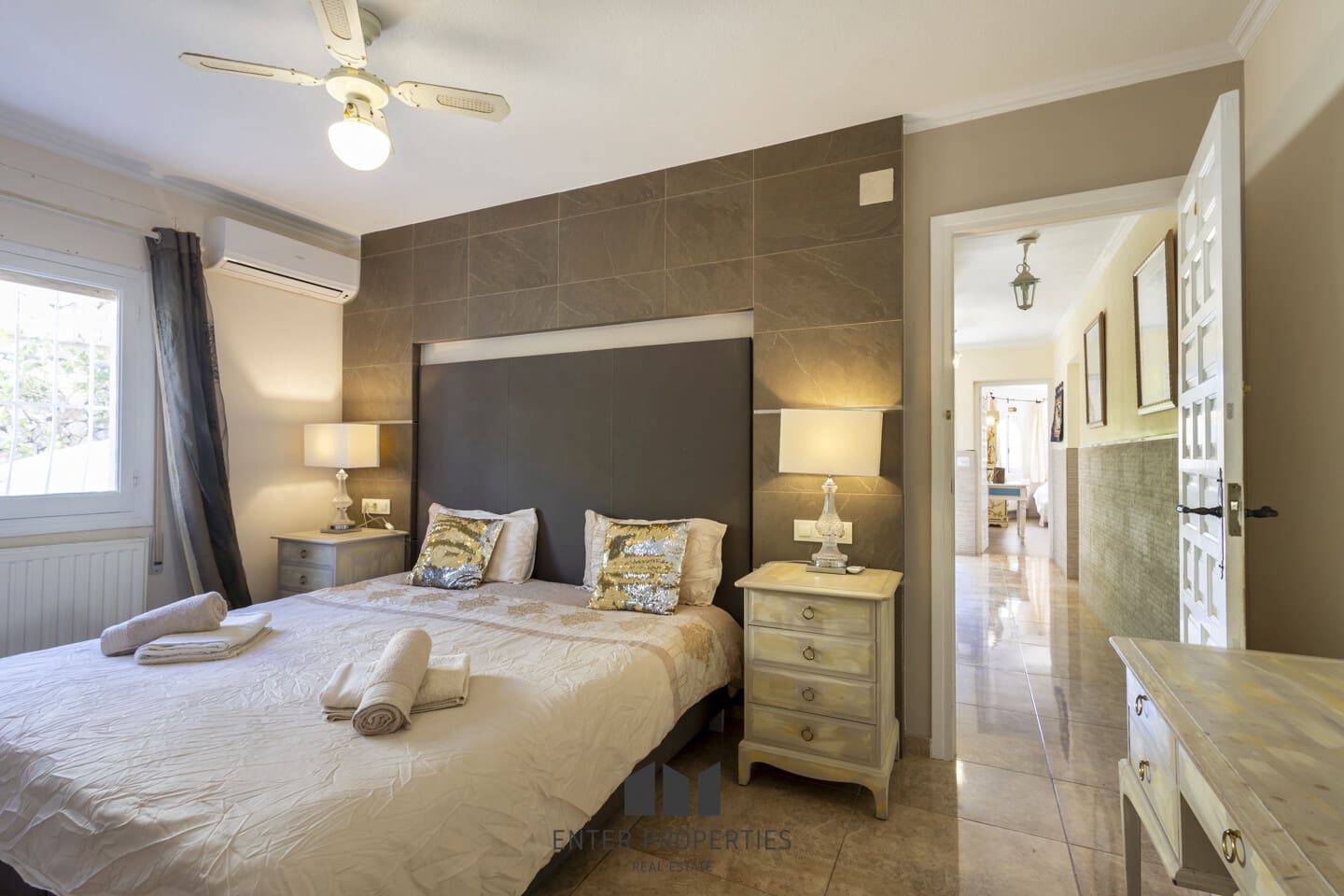 5 soveværelse Villa til salg i Calpe / Calp med swimmingpool garage - € 1.100.000 (Ref: 8875123)