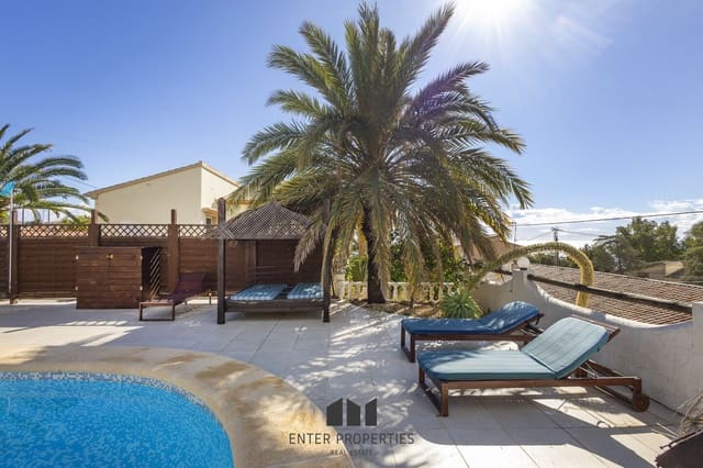 5 soverom Villa til salgs i Canuta, Calpe / Calp med svømmebasseng garasje - € 1 100 000 (Ref: 8875123)