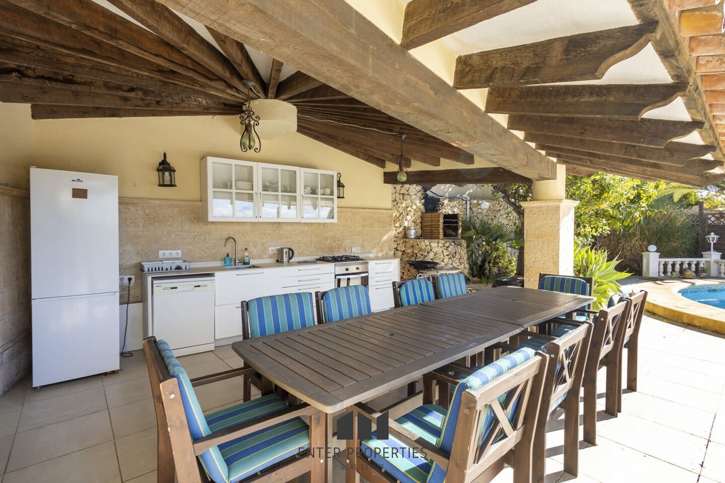 5 soveværelse Villa til salg i Calpe / Calp med swimmingpool garage - € 1.100.000 (Ref: 8875123)