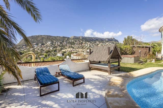 5 soverom Villa til salgs i Canuta, Calpe / Calp med svømmebasseng garasje - € 1 100 000 (Ref: 8875123)