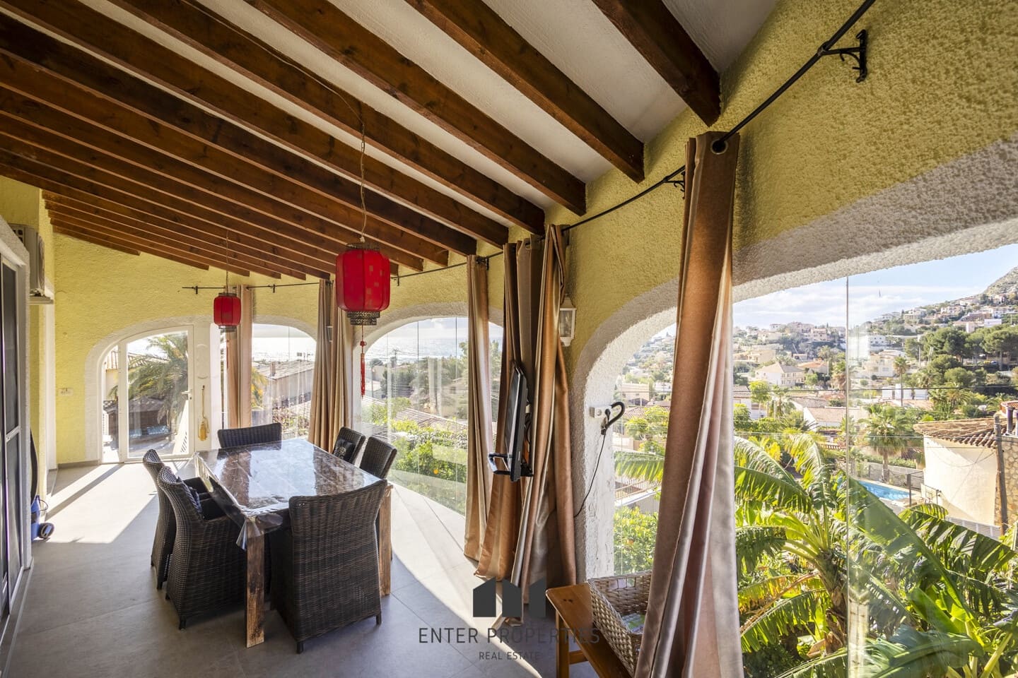 5 soveværelse Villa til salg i Calpe / Calp med swimmingpool garage - € 1.100.000 (Ref: 8875123)