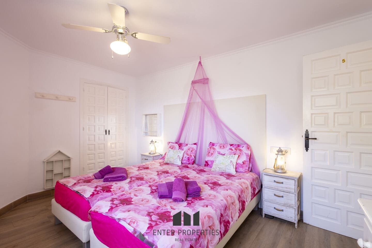 5 soveværelse Villa til salg i Calpe / Calp med swimmingpool garage - € 1.100.000 (Ref: 8875123)