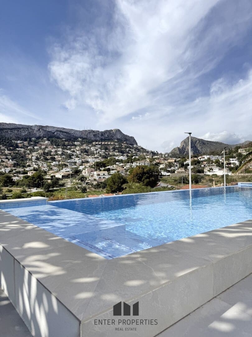 5 soveværelse Villa til salg i Calpe / Calp med swimmingpool garage - € 1.200.000 (Ref: 8879167)